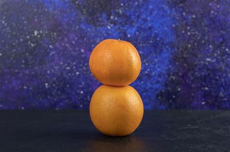 orange orb sitting images    freepik