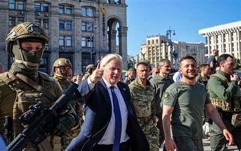 Кто приезжал в Украину во время войны - список важных гостей, фото ...