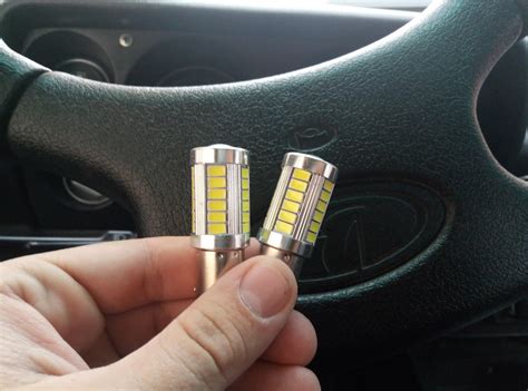 #54 Линзованные лампочки в габариты (ДХО) — Lada 4x4 3D, 1,6 л, 1993 ...