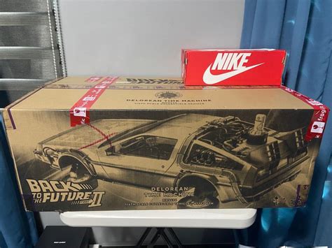 Hot Toys Delorean Back To The Future Mms Hobbies Toys Toys Games On Carousell