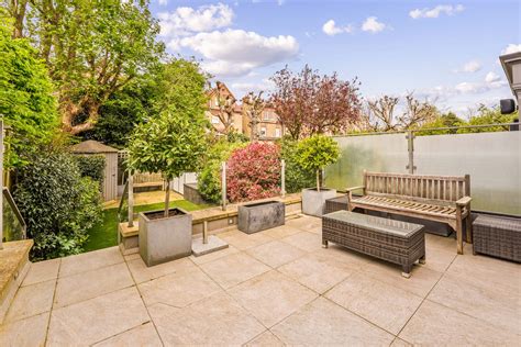 Napier Avenue, SW6 – Radstock Property