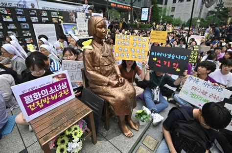 Seoul Court Orders Japan To Compensate Korean Sex Slaves Georgia