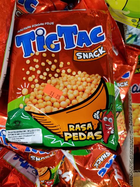 Dua Kelinci Tic Tac Spicy Crackers Cafe Pendawa