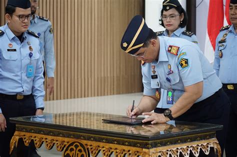 Kanwil Kemenkumham Sumsel Bersama Upt Serentak Laksanakan