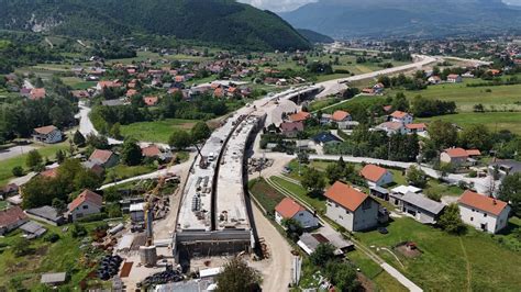 Foto Pogledajte Kako Izgledaju Radovi Na Izgradnji Brze Ceste Od