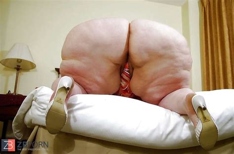 Ample Culo Mom ZB Porn