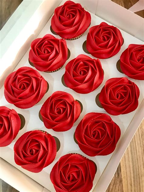 Red Roses Inspired Cupcakes Artofit