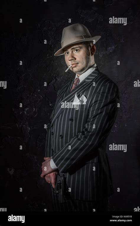 Mafia gangster -Fotos und -Bildmaterial in hoher Auflösung – Alamy