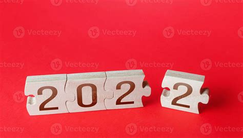 Puzzles and 2022. The beginning of a new year, opening up new