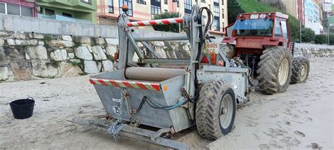 Trinta Voluntarios Participaron Na Xornada De Limpeza Das Praias De