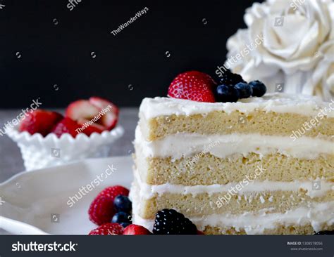 Naked White Vanilla Cake White Frosting Stock Photo Shutterstock