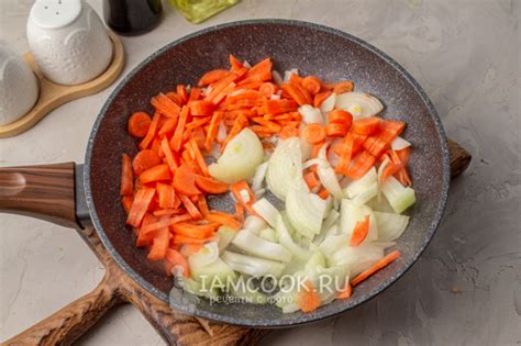 Фунчоза с креветками и овощами в соевом соусе — рецепт с фото пошагово