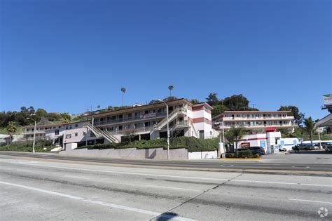 Hillside Apartments - Apartments in Los Angeles, CA | Apartments.com