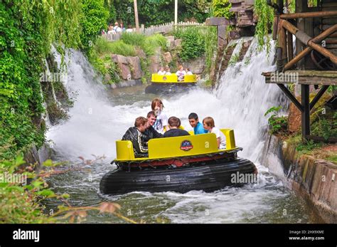 'Congo River Rapids' ride at Alton Towers Theme Park, Alton ...