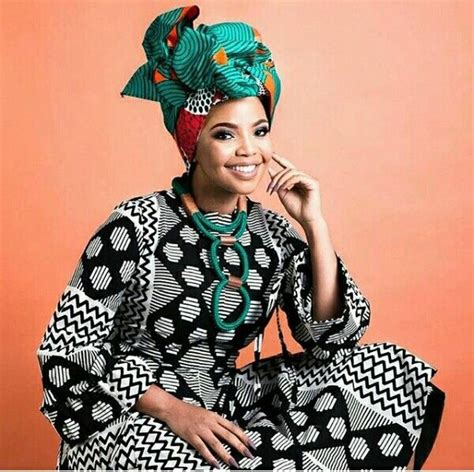 Stunning Xhosa Umbhaco Dress With African Print Accessories