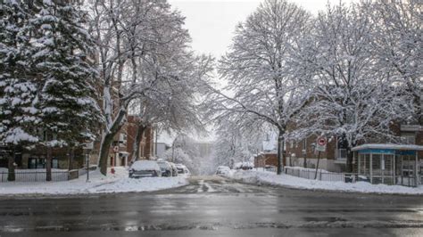 60+ Sherbrooke Street Photos Stock Photos, Pictures & Royalty-Free ...