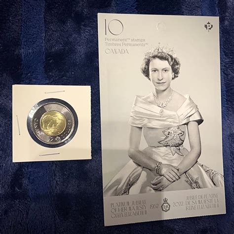 2022 Queen Elizabeth Toonie Stamp Set Black Ring Toonie Canada