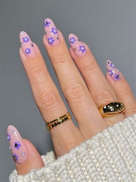 Purple Flowers With Gems On Nude Nails Purple Sparkly Nails Purple Chrome Nails Purple