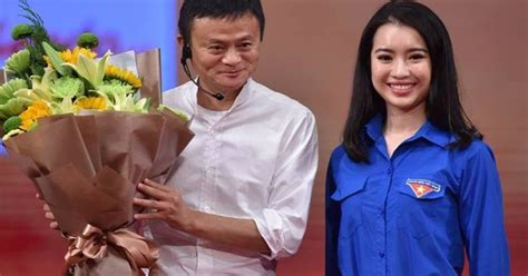 Học viện Ngoại giao Vương quốc của dàn hot girl được mệnh danh crush quốc dân đã xinh lại