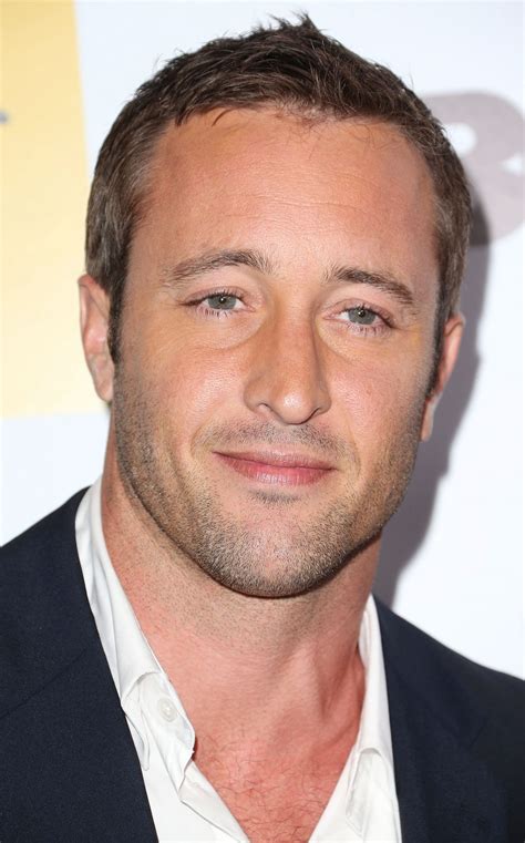 Alex OLoughlin Net Worth - Wiki, Age, Weight and Height, Relationships