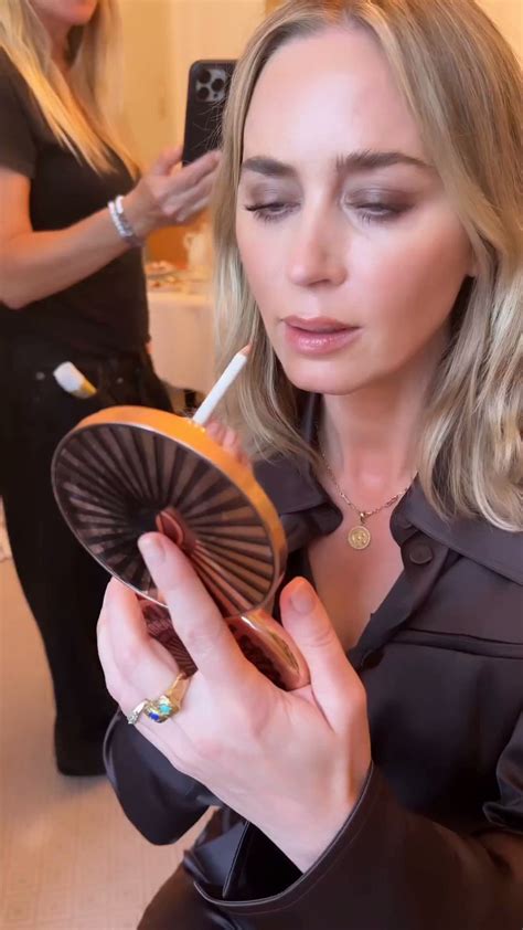 Best Of Emily Blunt On Twitter Emily Blunt Getting Ready For More