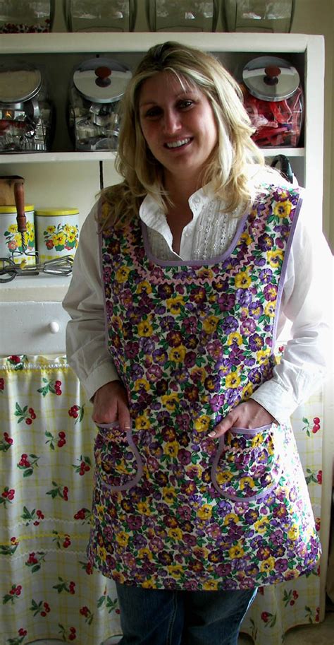 Cobbler Apron Old fashioned Grandma Cobbler apron Retro aprons