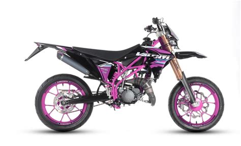 Valenti Racing N01 50 Low (2022 - 23), prezzo e scheda tecnica - Moto.it