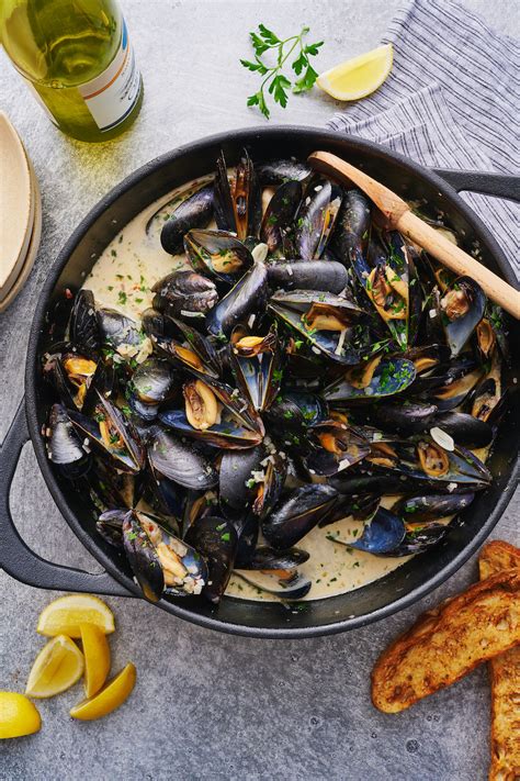 Mussels Recipe With The Best White Wine Broth Easy