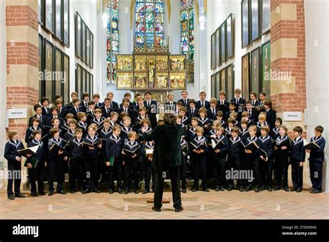 St Thomas Choir Stock Photo Alamy