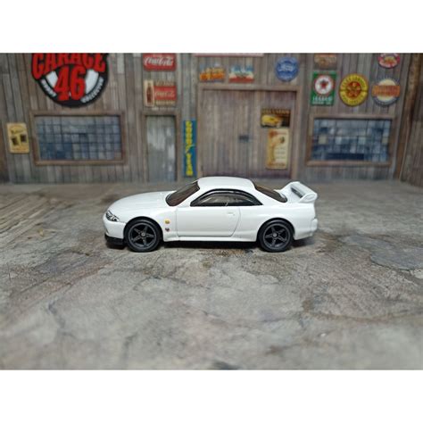 Hot Wheels Nissan Skyline GT R BCNR33 From Nissan Diorama Shopee Malaysia