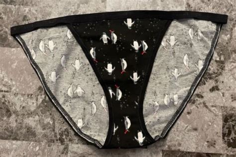 NWT VICTORIA S SECRET L PENGUIN PARTY HATS LOGO BAND RARE STRING BIKINI PANTIES EBay