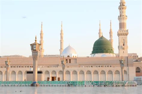 medina mosque stock  images  backgrounds