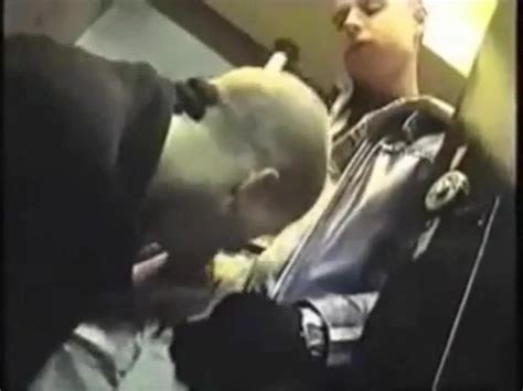 Free Public Restroom Blowjob Gay Porn Videos Xhamster