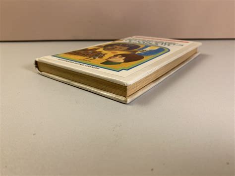 The Lost Jewels Of Nabooti ( Choose Your Own Adventure 1 4) 8