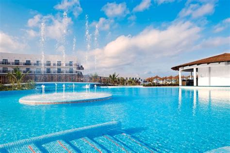 Great hotel - Review of Melia Dunas Beach Resort & Spa, Santa Maria ...