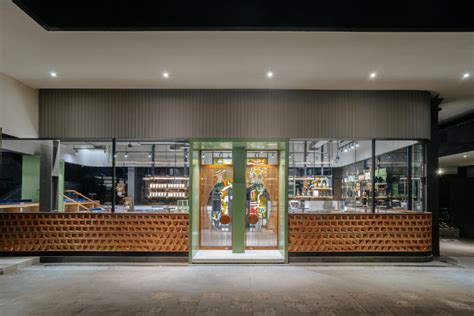 Starbucks Celebrates Coffee Heritage In Indonesia With Experience Center