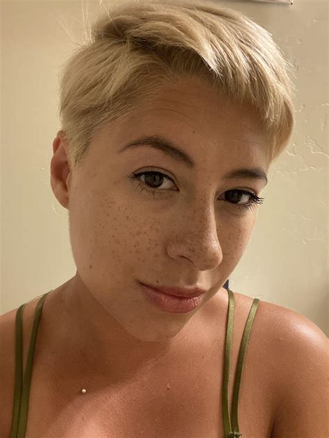 Best Hot Blonde Images On Pholder Shorthairedhotties Hot Girl Next Door And Am I Hot Sfw