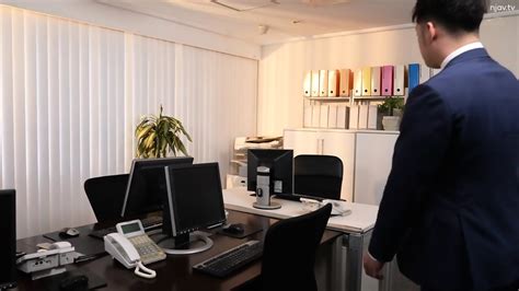 My Pussy Loves Getting Stuffed While Soaking Up The Sun