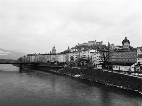 With confused weather in Salzburg! [OC] [3264x2448] : r/EarthPorn