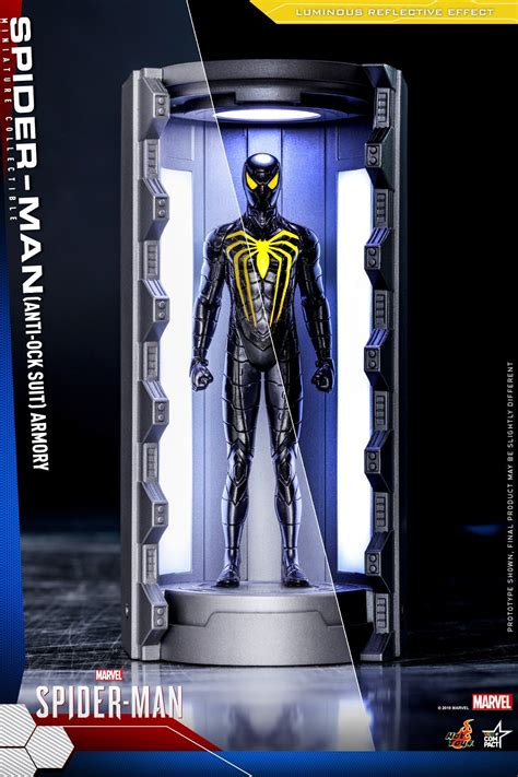 Hot Toys Reveals Iron Man And Spider Man Armories Collectibles Geektyrant