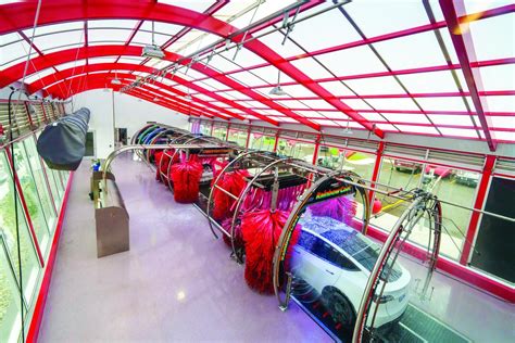 Tommy's Express Car Wash prepares for Canadian debut | CCentral