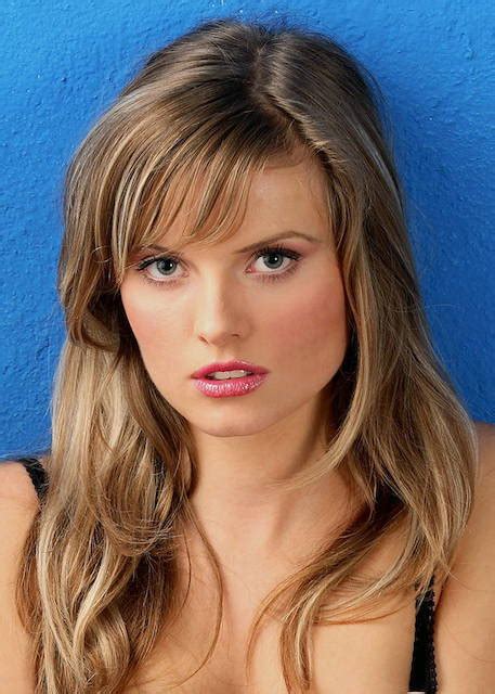 Most Beautiful Face Tournament Nude Model Division Caprice Vs Nikky Case Freeones Forum