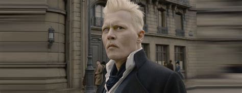 WHAT S HOT Johnny Depp Didepak Warner Bros Hingga Agen 007 Baru