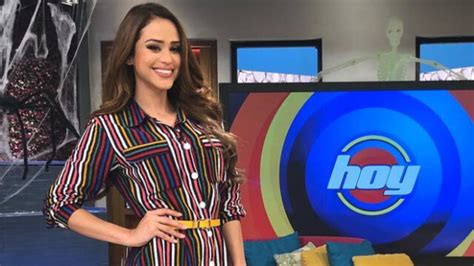 Instagram Yanet García presume su derrier con pose hot y fans se alocan Insta Fotos Hoy