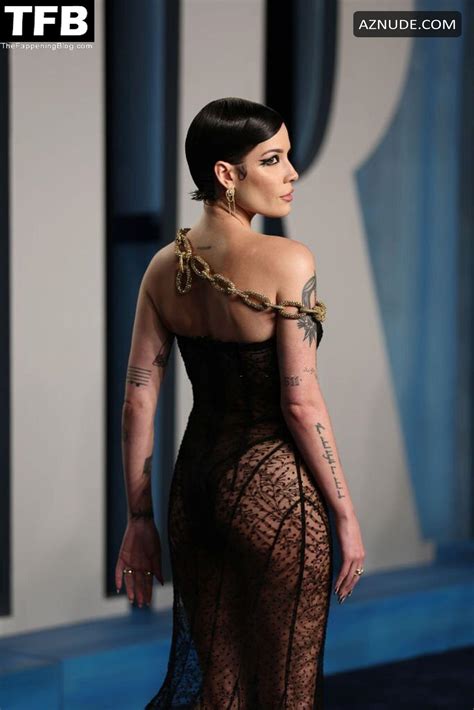 Halsey Looks Sexy Seen Flaunting Her Hot Figure In A See Through Dress