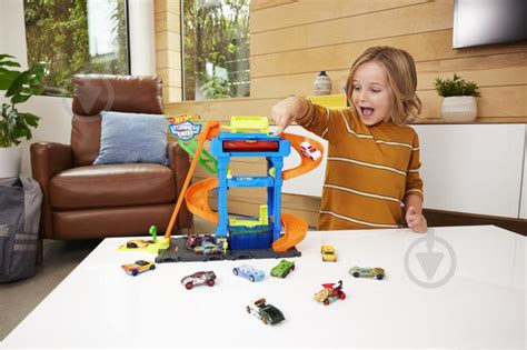 ᐉ Ігровий набір Hot Wheels Автомийка Шалені віражі HTN80 Краща ціна в Києві Україні Купити