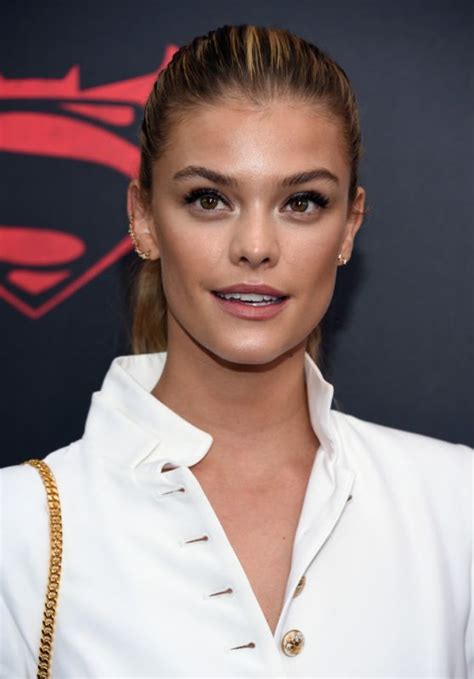 Nina Agdal ‘batman V Superman Dawn Of Justice Premiere In Nyc 320