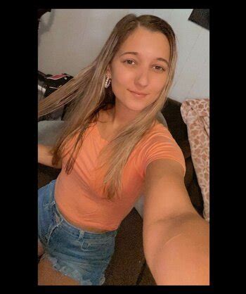 Onlyneedbri Only Need Bri Nude Leaks OnlyFans TheFappening