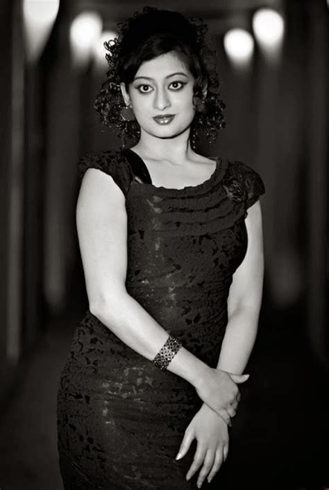 Tejaswini Prakash Sexy Hot Photoshoot Photos Pics Stills Gallery Tollywood Galleries