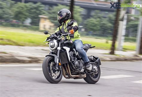 Đánh giá naked bike Honda CB R giá triệu đồng Giữ nguyên chất Honda nhưng gợi cảm xúc hơn